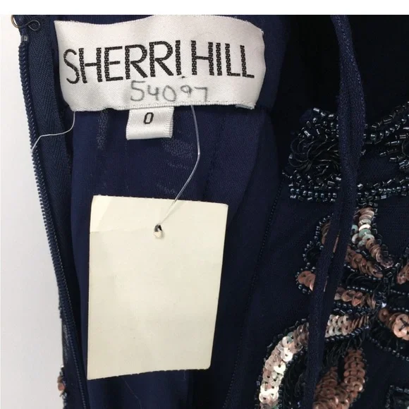 Sherri Hill homecoming dress - Picture 3 of 8